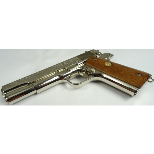 Pistolet Colt 1911 World War II Commemorative European-African Middle Eastern Theater kal. 45ACP